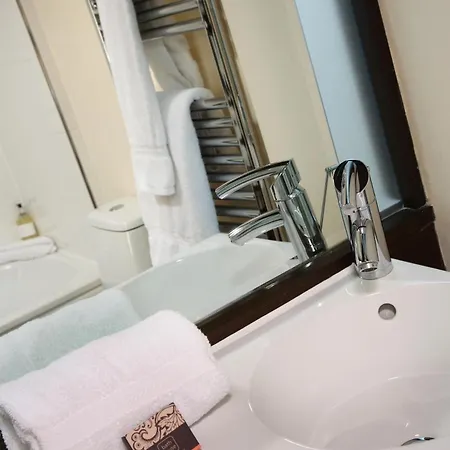 Sun 5* Kirkby Lonsdale